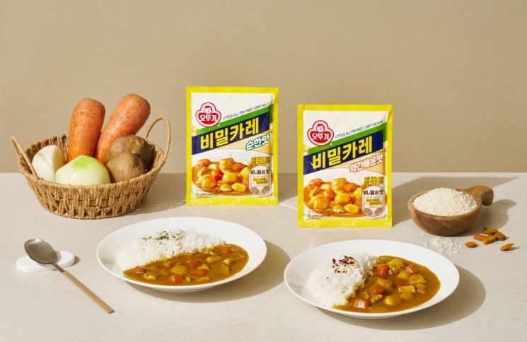 오뚜기 비밀카레 순한맛과 약간매운맛[사진제공=오뚜기]