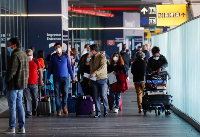 내달부터 유럽공항 '기내 액체용기 100ml 제한'…EU, 규정 재도입