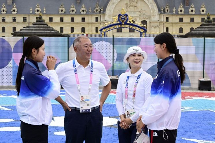 "승패가른 건 작은 차이" 양궁대표팀 환영만찬…김우진·임시현 8억원 포상