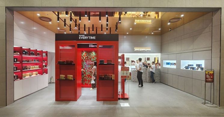 "다이소에서 5000원에 부담없이 시작해요" 요즘 MZ들의 건기식 복용법