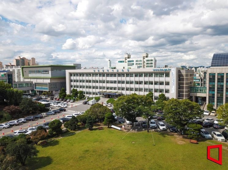 전과 15범, 1년 넘게 교육청 시민감사관 활동 중…부실검증 논란