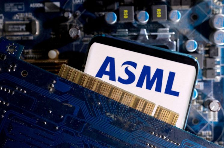 ASML, 中규제 '수위조절' 목소리…"안보 목적 퇴색"