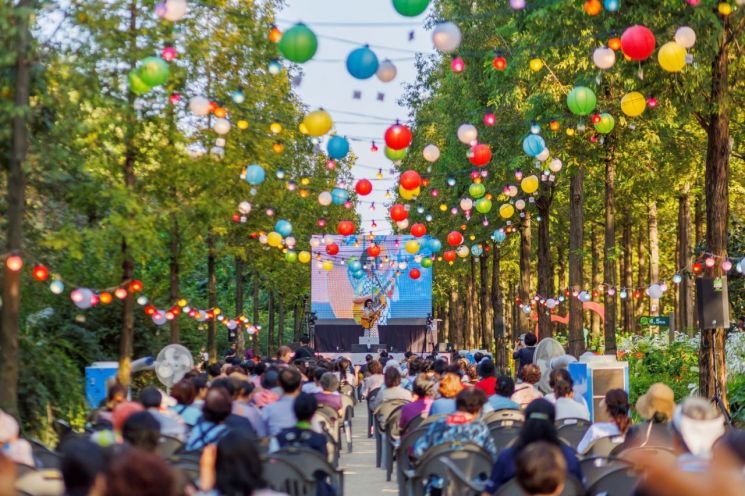 지난해 열린 마포구 상사화 축제