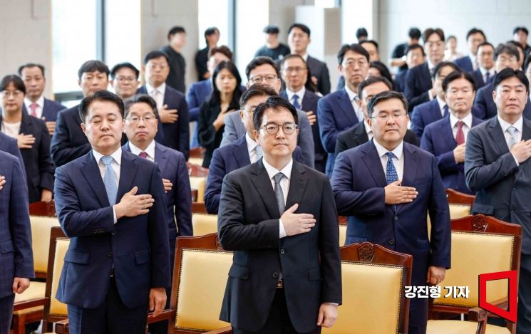 심우정 총장 "민생범죄 최전선 형사부 강화…검찰 중립·독립성 수호 울타리 될 것"