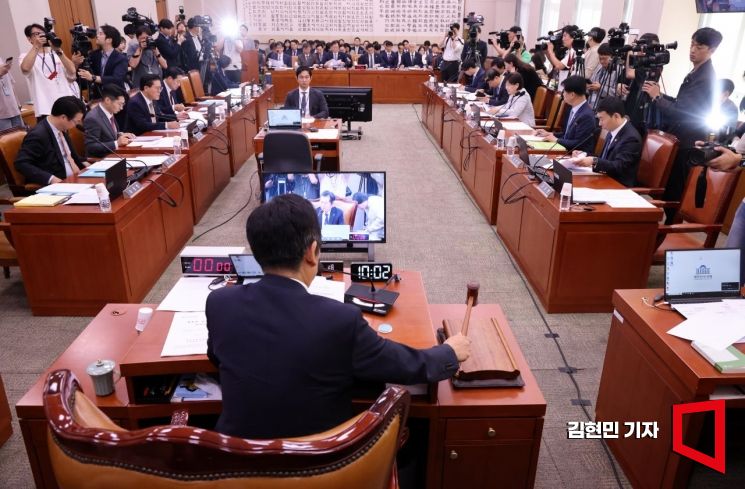 [포토] 야당, 법사위 ‘검사 탄핵’ 강행 예고…여당, 반발