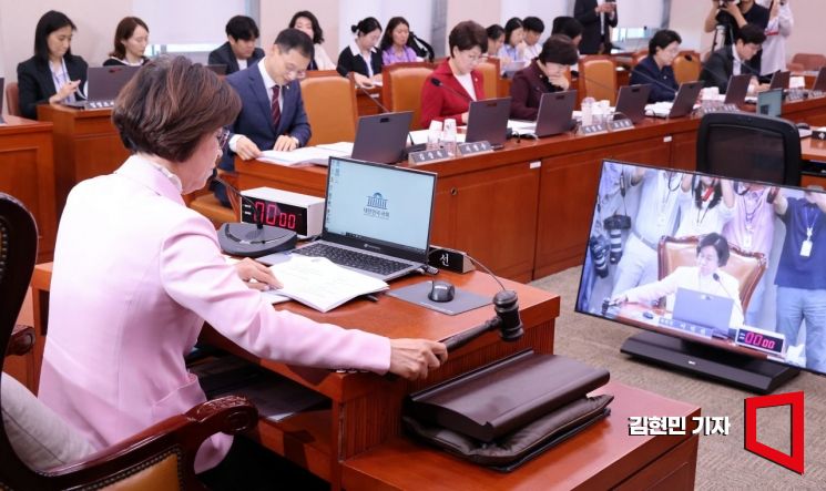 [포토] '딥페이크 성범죄 방지법' 국회 여가위 통과