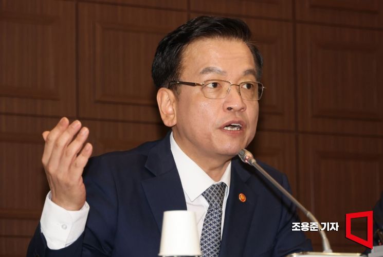[포토] 관훈토론회 초청, 발언하는 최상목 부총리