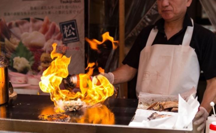 한국은 예약 못해서 난린데…'별의 저주'에 줄줄이 문 닫는 美식당들