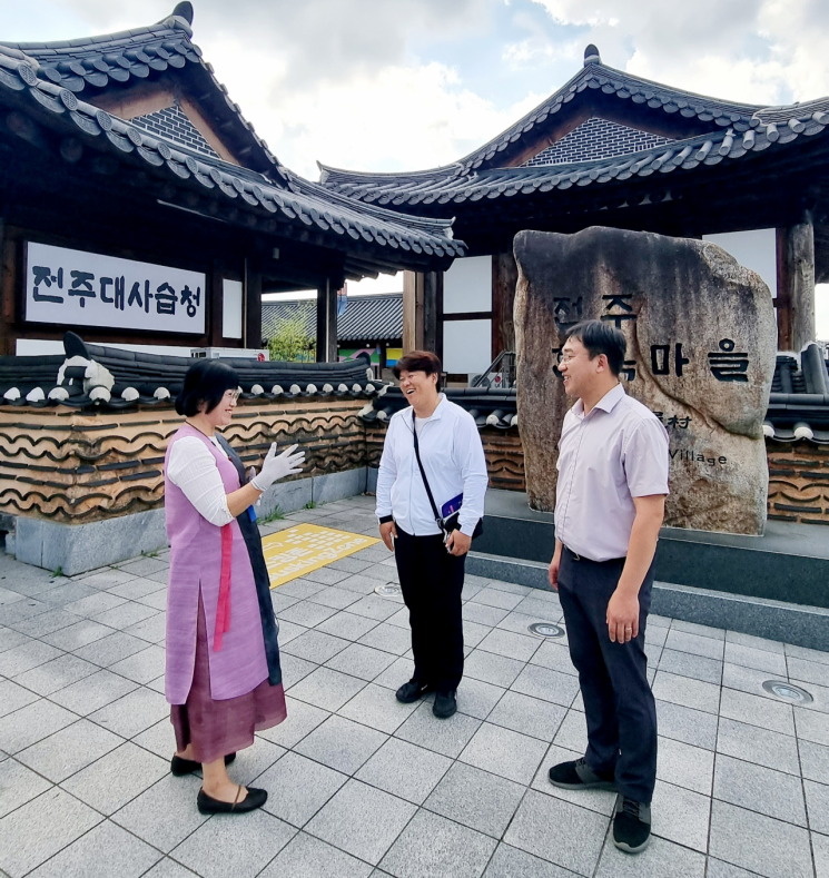 하남시의회, 멋과 맛·책을 품은 ‘전주 한옥마을’을 배우다