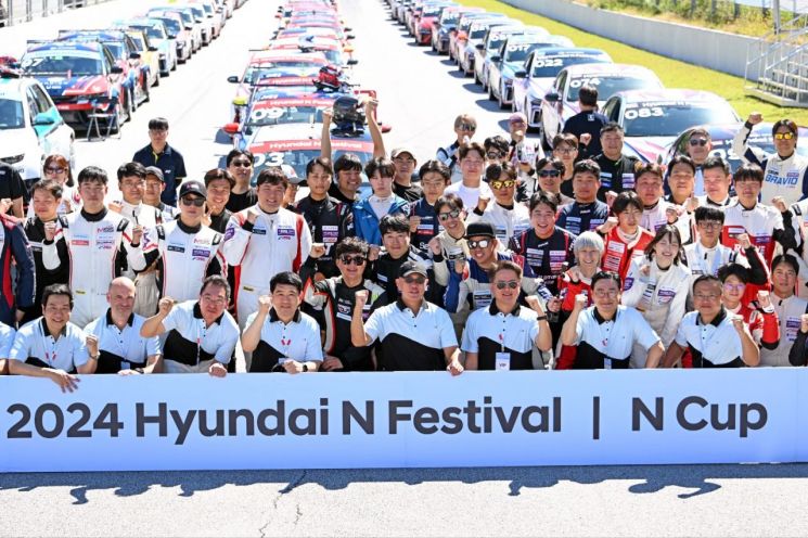 "車경주대회 저변 확산" N페스티벌 현장 찾은 정의선 회장