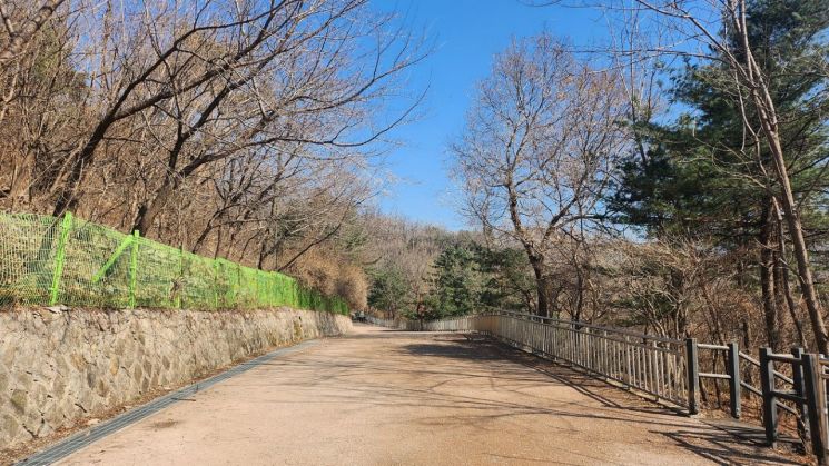 종로구 인왕산 해맞이동산 황톳길