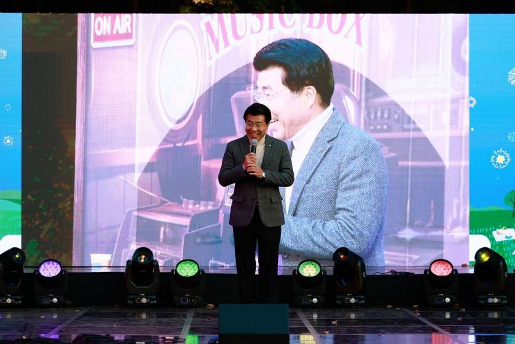 이번 토요일 석촌호수 가을밤 만나요!... ‘송파낭만다방’ 개최