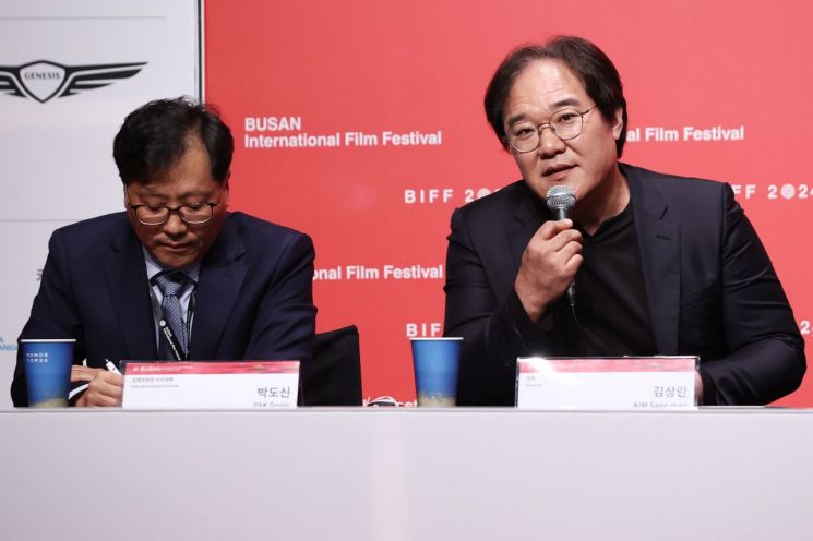 부산영화제는 왜 OTT영화 '전,란'을 개막작으로 정했나[BIFF]