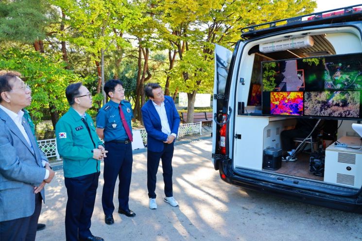 등산로 범죄 사각지대 드론 감시... 금천구, 드론 안전 순찰 