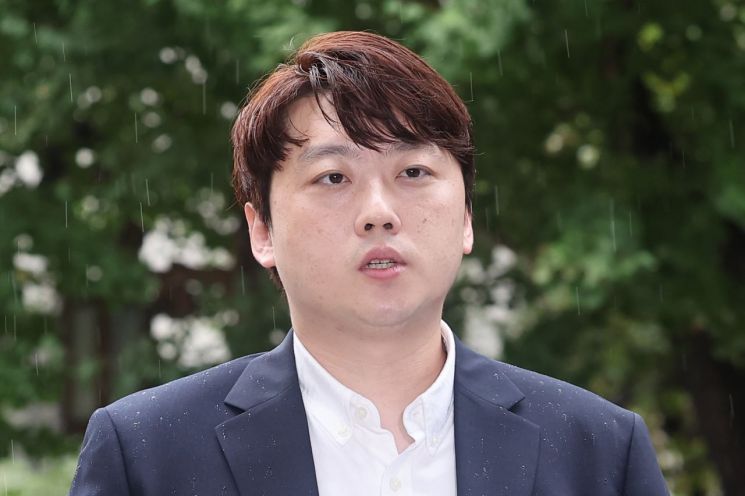 박단 "'69학번' 없는 도쿄대 의대…2026년 한국의 모습"