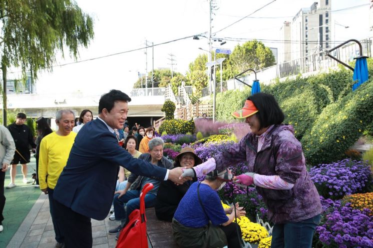 2024 관악강감찬축제·‘관악구 지역상권 활성화 축제’ ... 관악구 매일매일 축제중