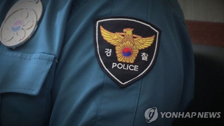 "굿 안 하면 집안에 문제 생겨" 6억원 받은 무속인 