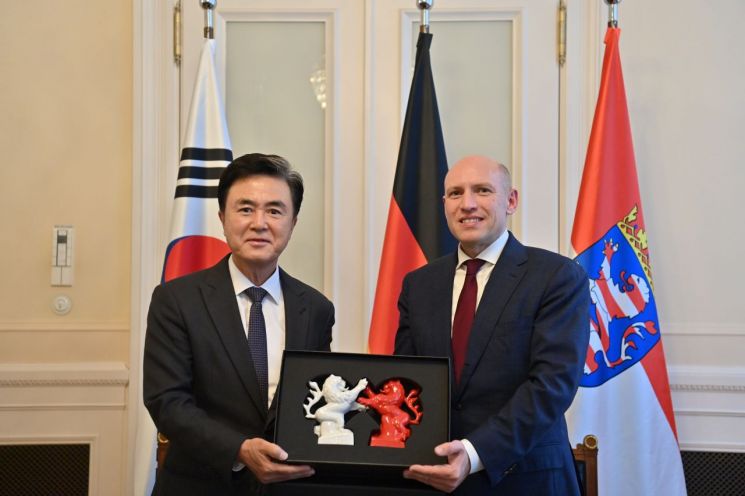 충남도, 독일 헤센주와 경제·문화 협력 MOU 체결