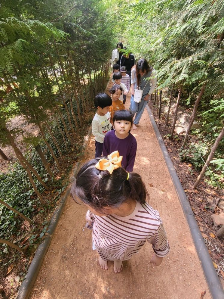 피톤치드 가득한 불암산 숲에서 내 아이 아토피 예방...