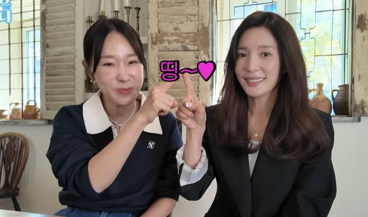 방송인 이지혜(왼쪽)와 서지영. [사진출처=유튜브 채널 '밉지않은 관종언니' 영상 캡처]