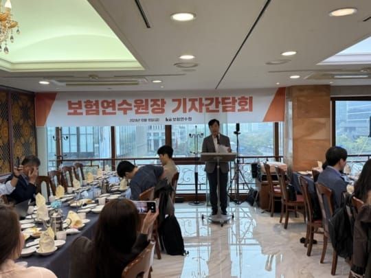 하태경 보험연수원장 "AI·글로벌 강화해 보험과 금융발전 선도"
