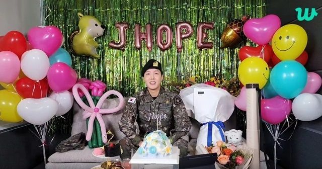 "형 고생 많았어", "영광이었어"…제이홉 군생활 압축판 '롤링페이퍼'