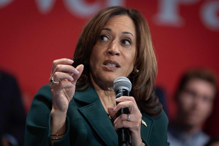 Concerns Over Trump's 'Victory Declaration' Before Vote Count Completion... Harris Says "Preparing"