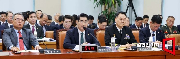 김용현, 국회 계엄해제 의결 뒤에도 "병력 재투입 가능하냐"