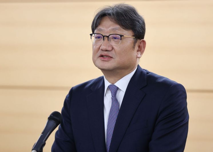 경사노위 공익위원들 "2033년 고령자 65세까지 계속고용 의무화"