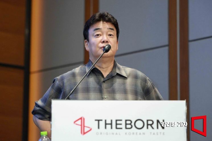 "용달차 바닥에 왜 생고기를" 백종원 회사, 또 신고당해…경찰 내사 착수