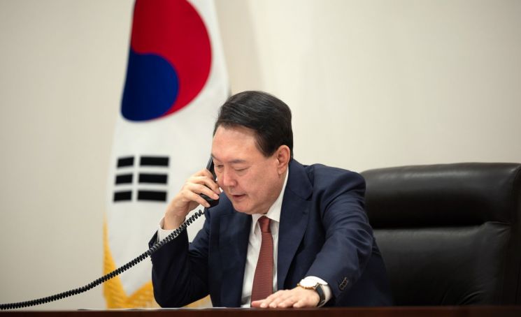 尹 "북한군 우크라 전선 투입 예상보다 빠를수도…상황 엄중"