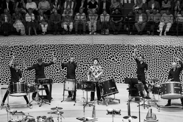 Percussion performance by Li Biao Percussion Group. <Photo by Gyeonggi-do>