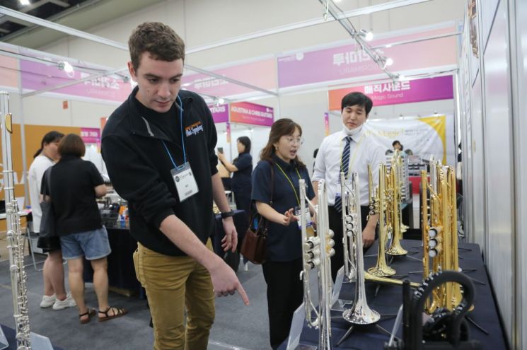 ‘대구 국제 악기·음향기기 박람회’ 구경오세요…유명 기타 브랜드 40곳 참여