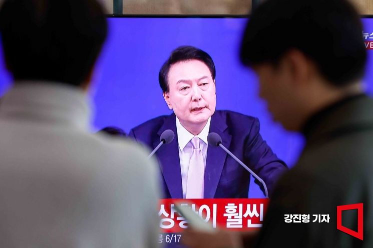 [Photo] President Yoon Seok-yeol's Public Apology 'Sorry to All Citizens'