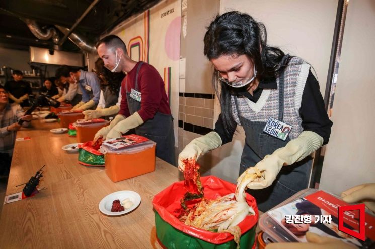 Once Avoided for Its Smell, Kimchi Now Takes Center Stage on U.S. Tables as a Healthy and Delicious Choice