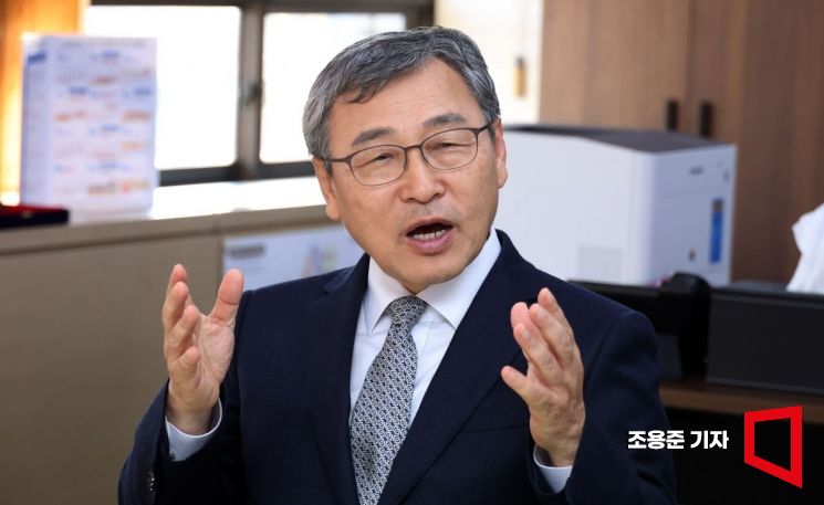 정근식 "12·3 비상계엄 후 서울 교육, '민주시민교육 강화'"