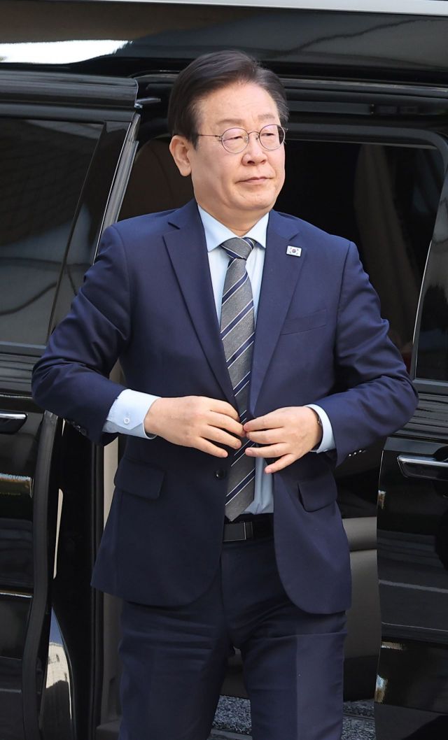 '김건희 특검' '이재명 1심'…변곡점 될 일주일 밝았다