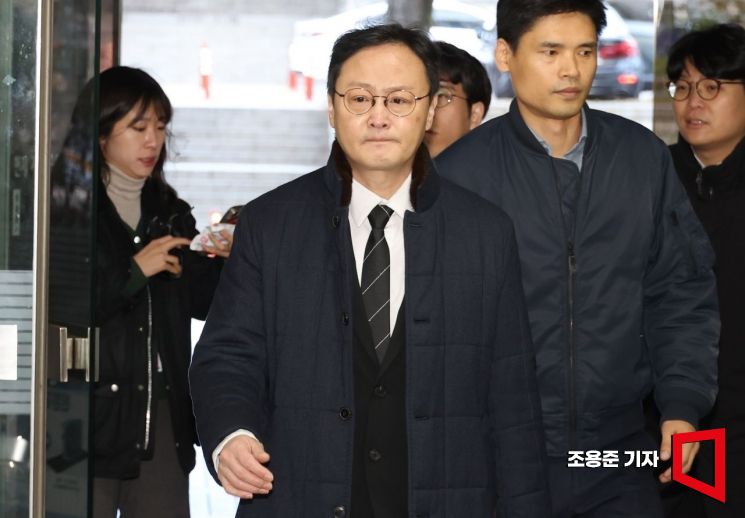 [포토] 법원 들어서는 류광진 티몬 대표