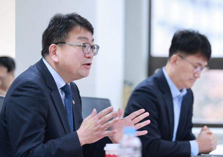 발전5사 신임사장단 만난 산업차관 "석탄발전 전환, 핵심 경영목표로 삼아야"