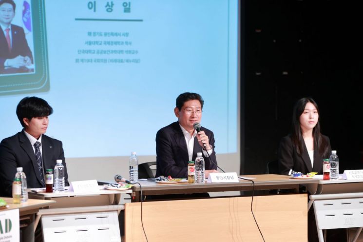이상일 용인시장 "상상하고 도전하고 실패해도 포기 말라"