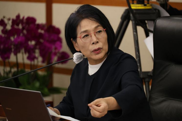 최민희 과방위원장, '과학기술정보통신인공지능부' 설립 법안 발의…방송 업무 방통위로 이관
