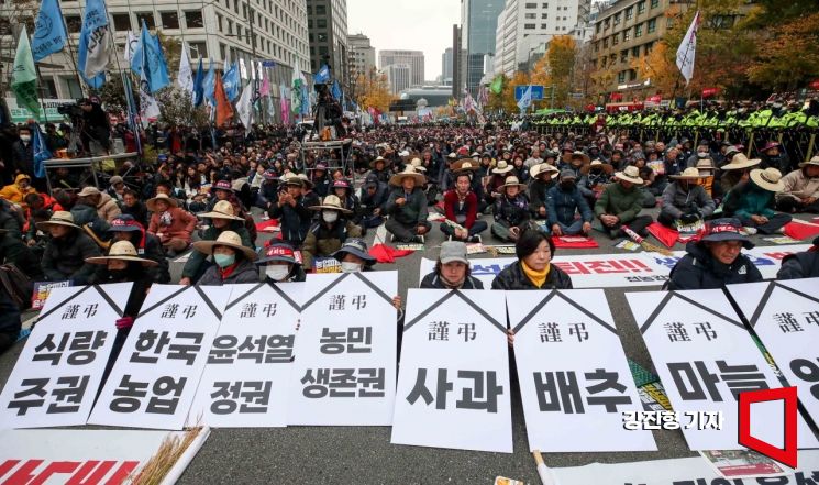 [포토] '거리에 나온 농민'