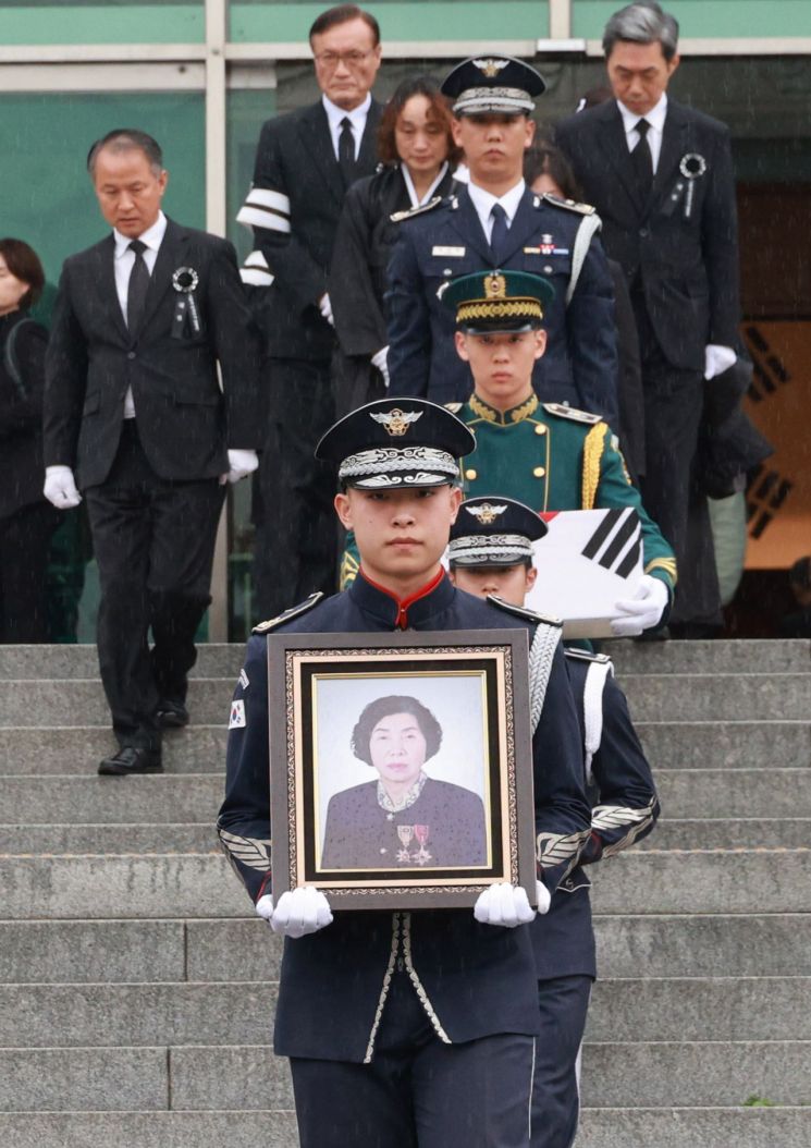 ‘마지막 여성 광복군’ 故 오희옥 애국지사 영면