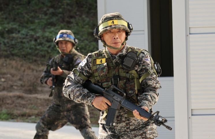 [뉴스속 용어]군대 한번 더? 안보에 나이 없다 '시니어 아미'