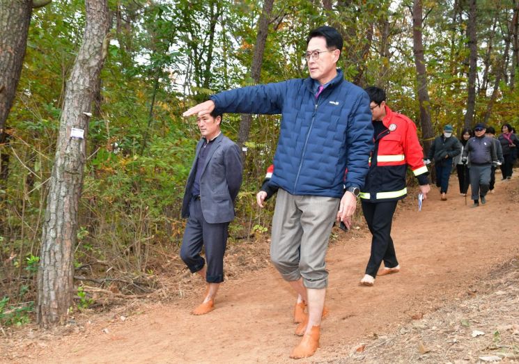 [포토] 울주군, 구영리 선사공원 맨발산책로 개장