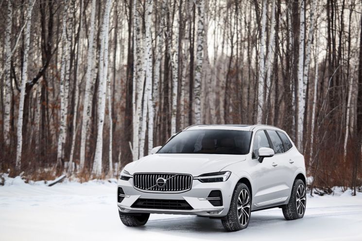 볼보 XC60 겨울 한정판 60대 판매…에어서스펜션 적용