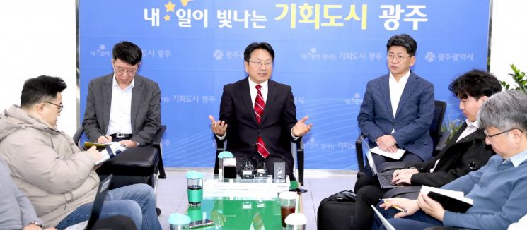 ‘공항이전 새 국면’…민주당TF·범정부협의체 가동