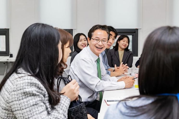 예비 청년강사들과 소통의 장 마련한 최호권 영등포구청장