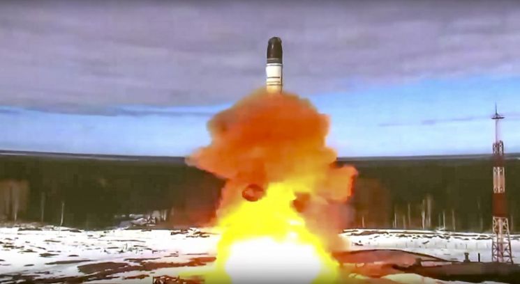 러시아, 핵탑재 ICBM 실전 배치 계속 추진