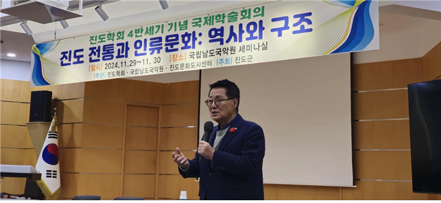 지역구를 방문해 34번째 금귀월래를 이어가고 있는 박지원 의원. 박지원 의원실 제공